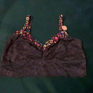 Victoria’s Secret Pink Navy Lace Bralette Sz L